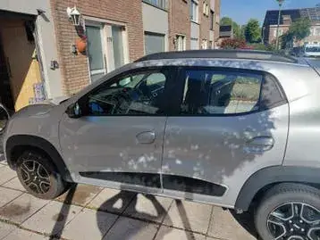 Dacia Spring 2023 photo 2