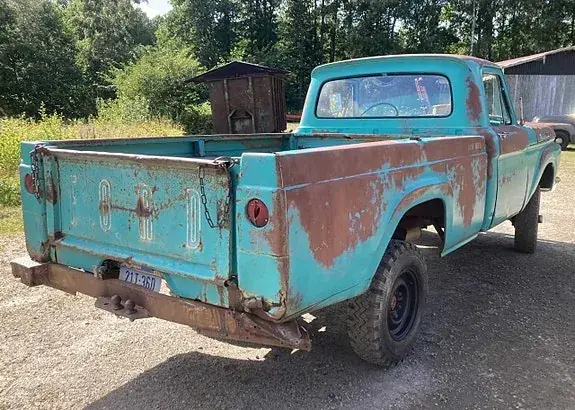 Ford F-100 1962 photo 4