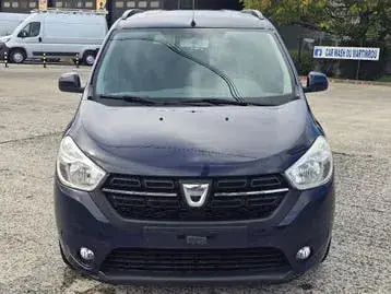Dacia Lodgy 2017 photo 2