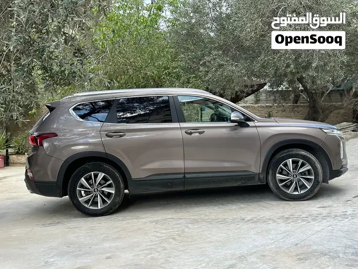 Hyundai Santa Fe 2020 photo 3