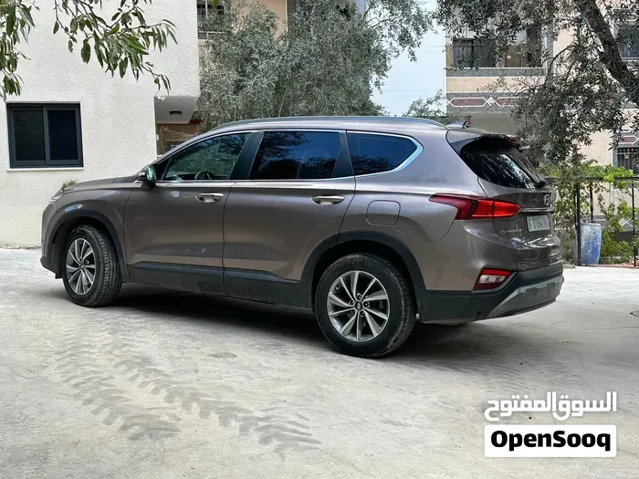 Hyundai Santa Fe 2020 photo 2