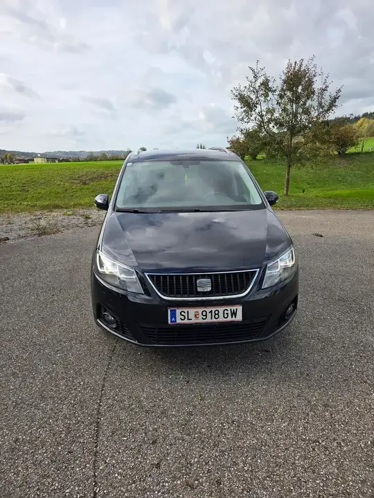 Seat Alhambra 2012 photo 3