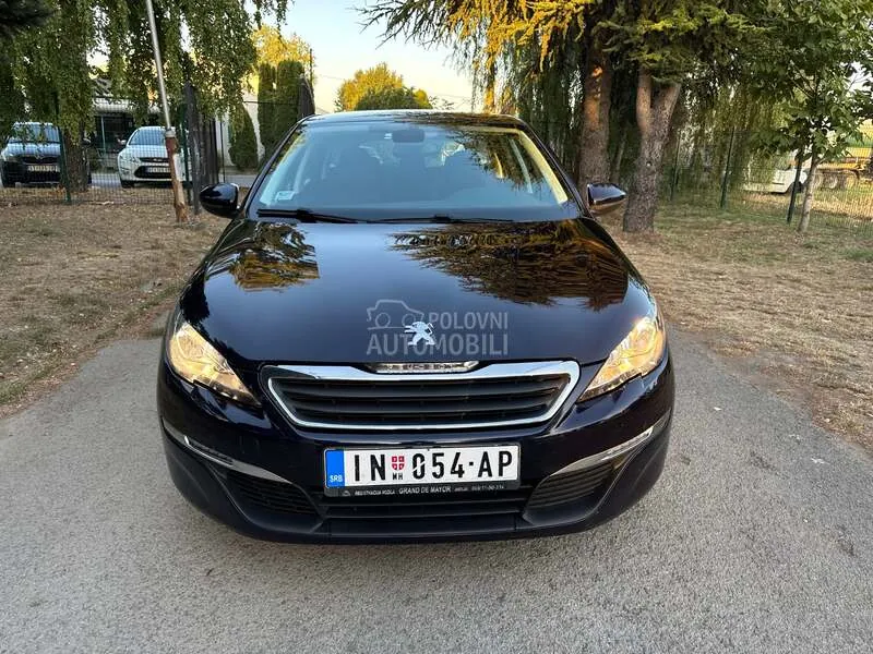 Peugeot 308 2015 photo 2