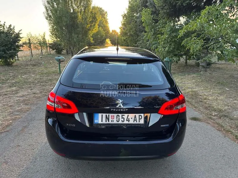Peugeot 308 2015 photo 5