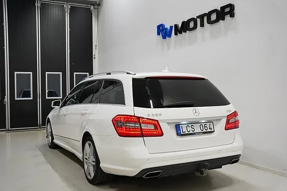 Mercedes-Benz E220 2013 photo 5