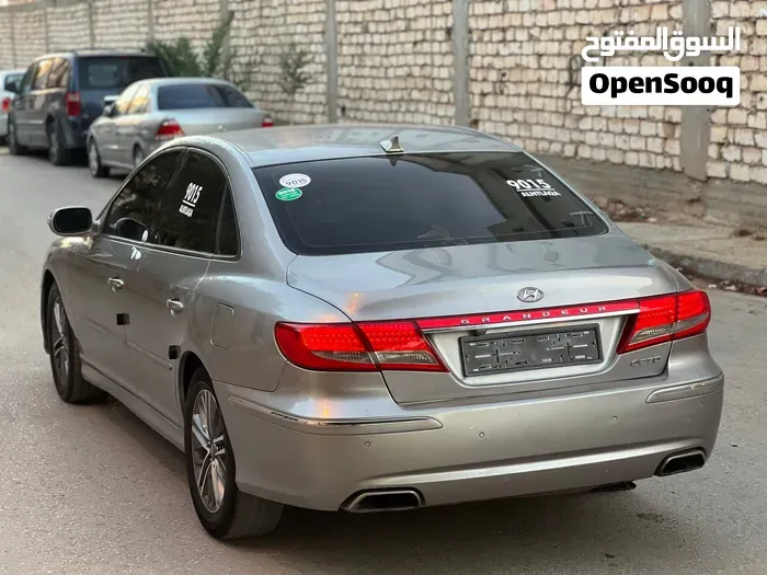 Hyundai Azera 2010 photo 3