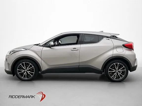 Toyota C-Hr 2017 photo 2