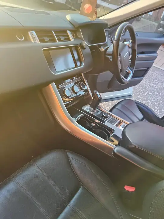 Land Rover Range Rover Sport 2016 photo 5