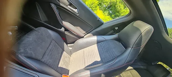 Mercedes-Benz Cla200 2015 photo 4