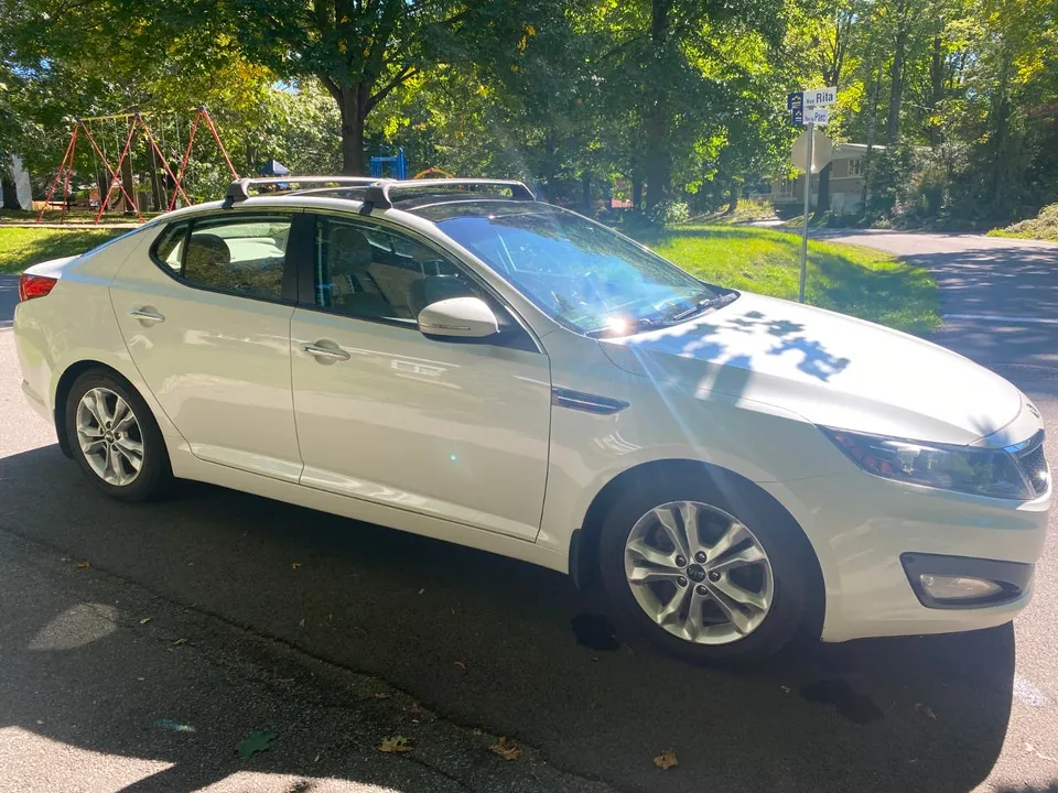 Kia Optima 2013 photo 2