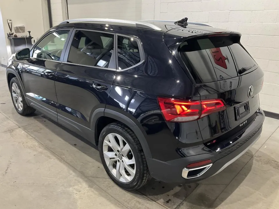 Volkswagen Taos 2022 photo 2