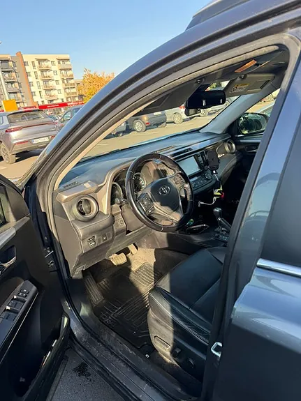 Toyota Rav4 2016 photo 4