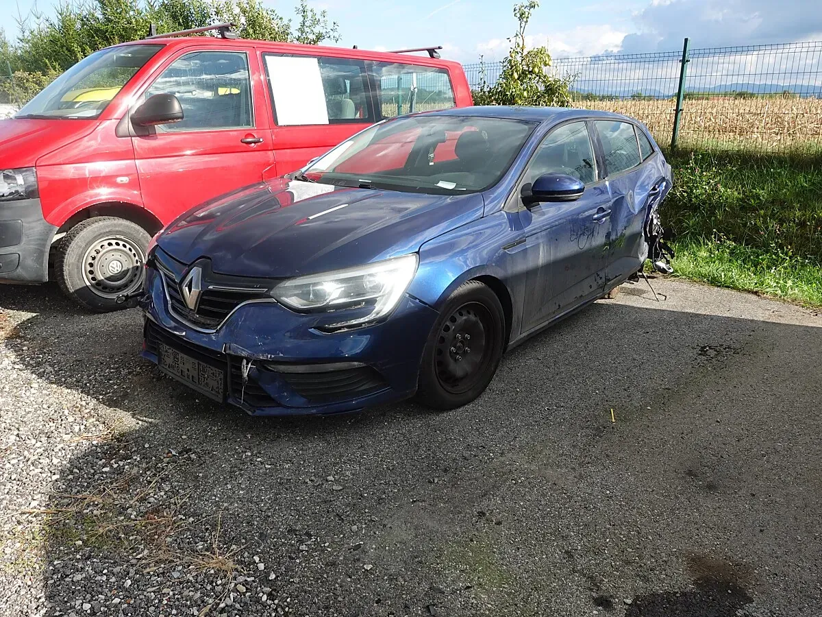 Renault Megane 2017 photo 3