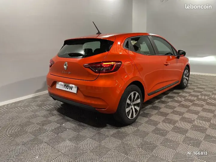 Renault Clio 2022 photo 4