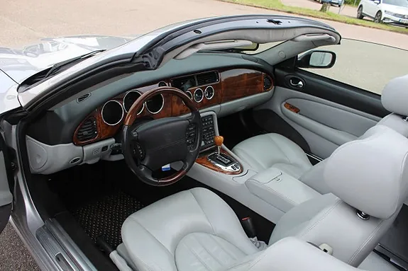 Jaguar Xk 2005 photo 4