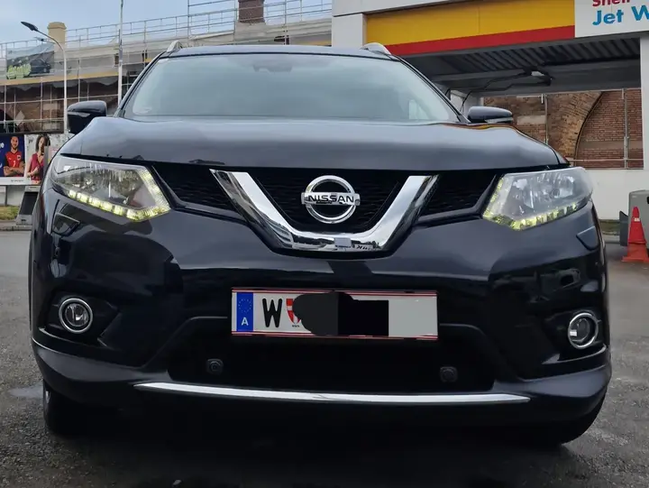 Nissan X-Trail 2016 photo 2