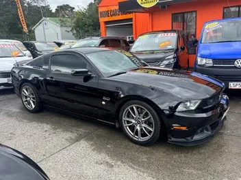 Ford Mustang 2011 photo 3
