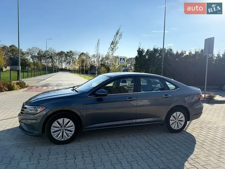 Volkswagen Jetta 2019 photo 5