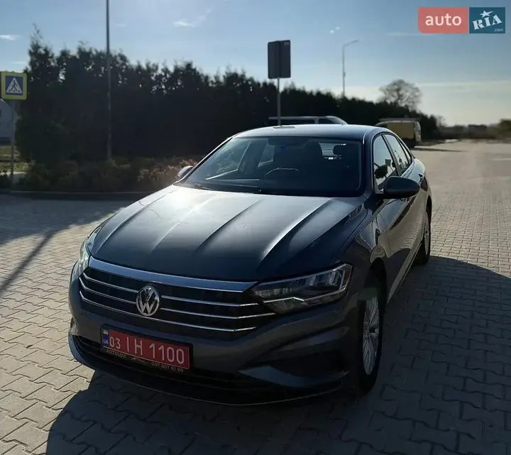 Volkswagen Jetta 2019 photo 4
