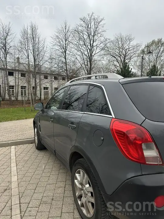 Opel Antara 2011 photo 4