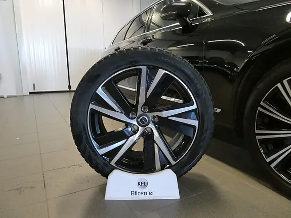 Volvo V90 2022 photo 2