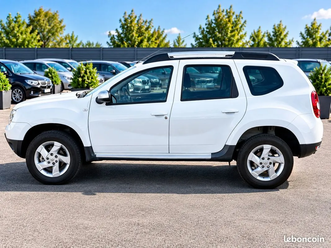 Dacia Duster 2012 photo 3