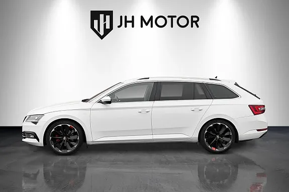 Skoda Superb 2016 photo 3