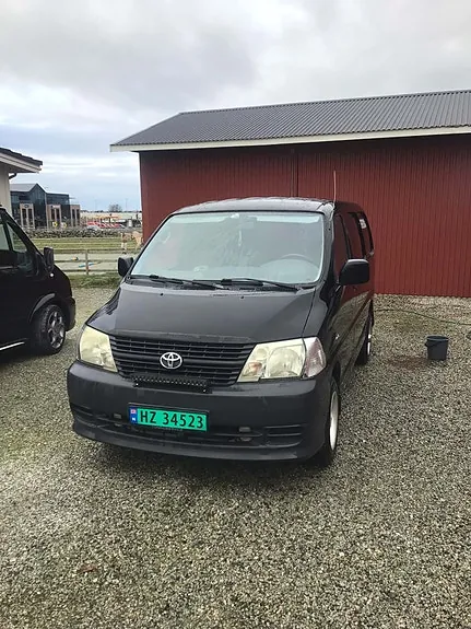Toyota Hiace 2008 photo 4