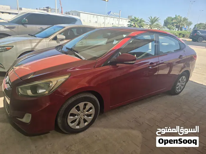 Hyundai Accent 2018 photo 3