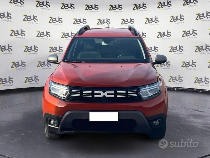 Dacia Duster 2023 photo 2