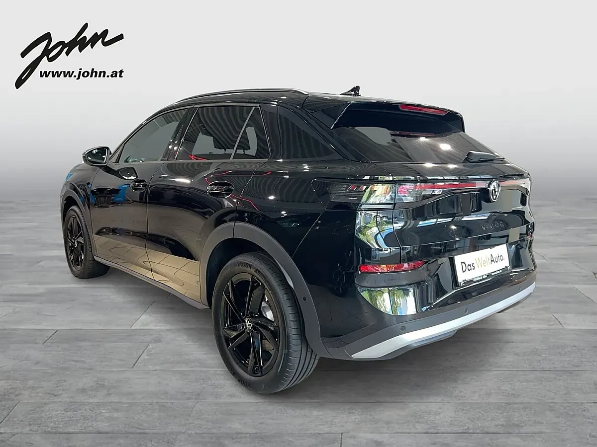 Volkswagen T-Roc 2026 photo 2