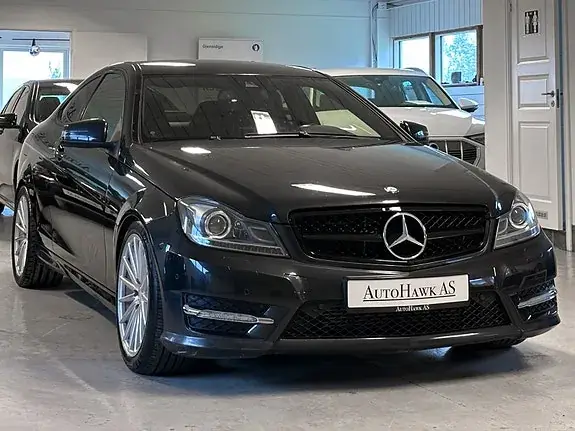 Mercedes-Benz C180 2012 photo 3