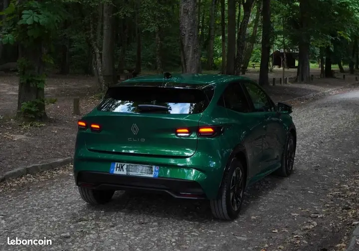 Renault Clio 2026 photo 2