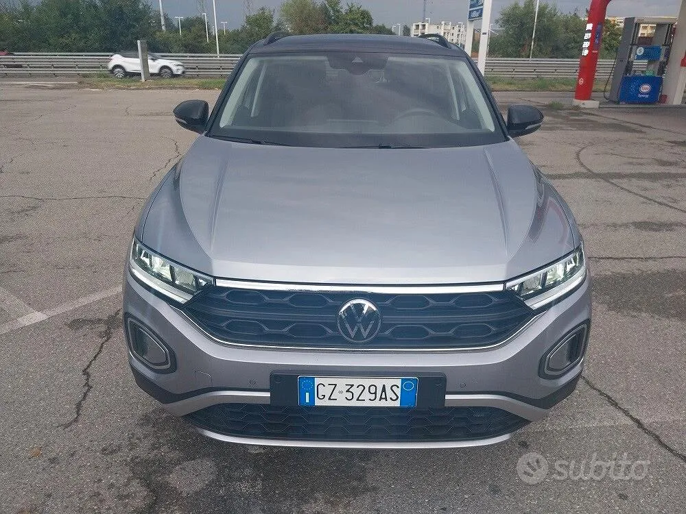 Volkswagen T-Roc 2025 photo 3