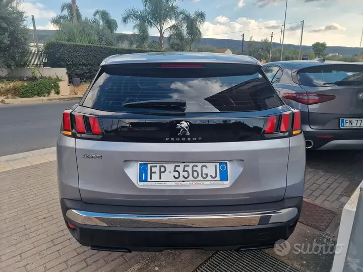 Peugeot 3008 2018 photo 5