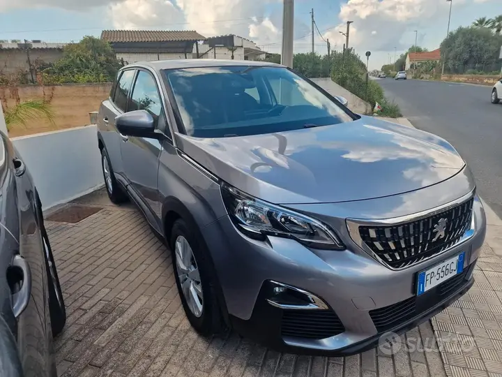Peugeot 3008 2018 photo 2