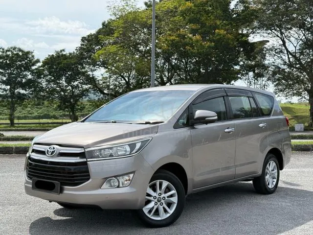 Toyota Innova