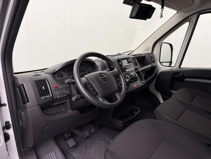 Opel Movano 2024 photo 3