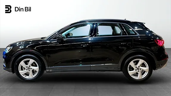 Audi Q3 2025 photo 2