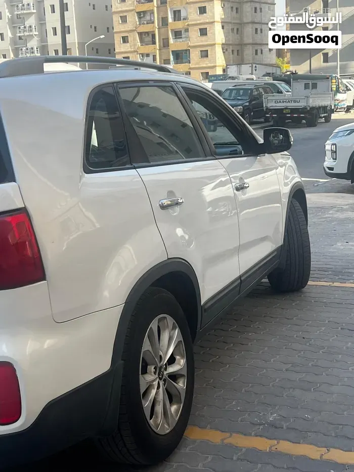 Kia Sorento 2015 photo 3