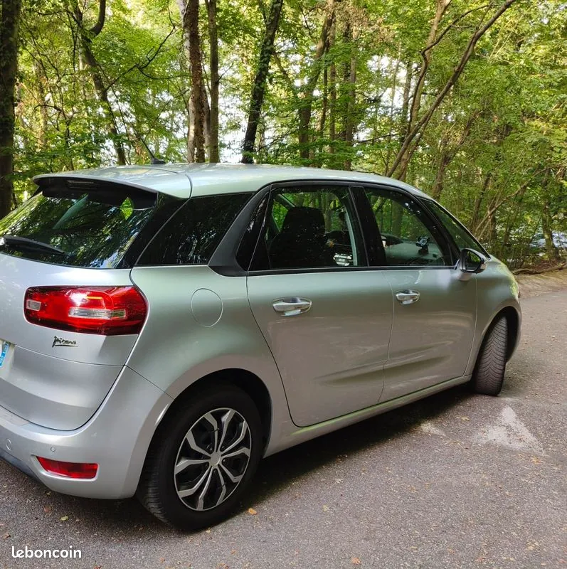 Citroen C4 Picasso 2013 photo 2