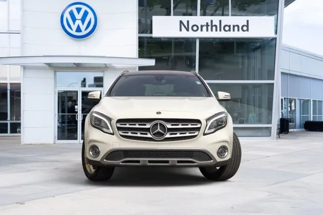 Mercedes-Benz Gla 2018 photo 2