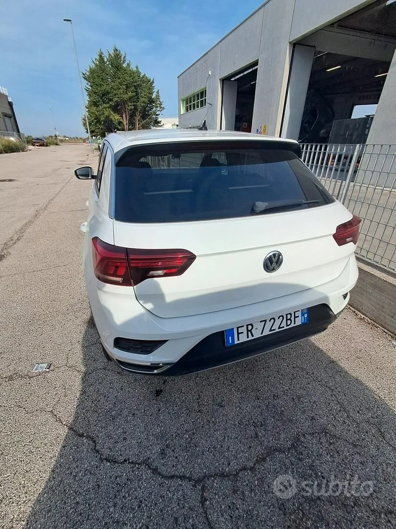 Volkswagen T-Roc 2018 photo 4