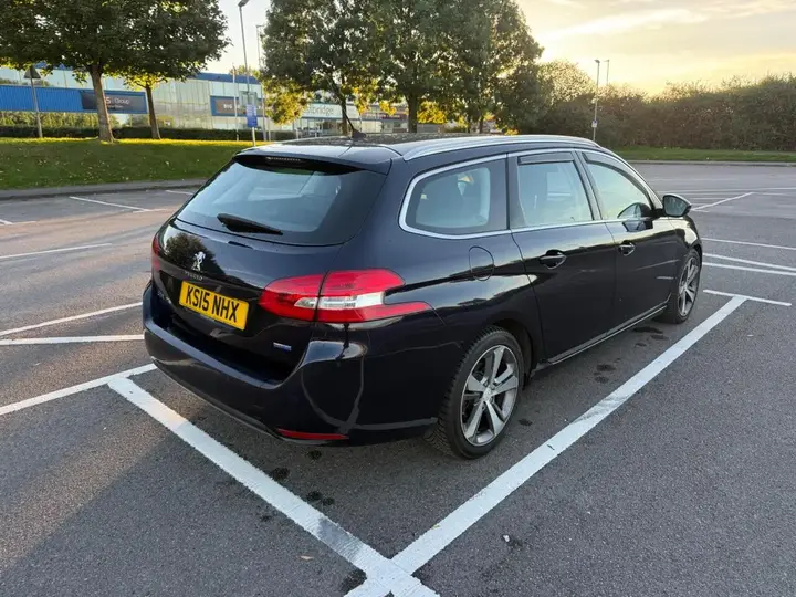 Peugeot 308 2015 photo 4
