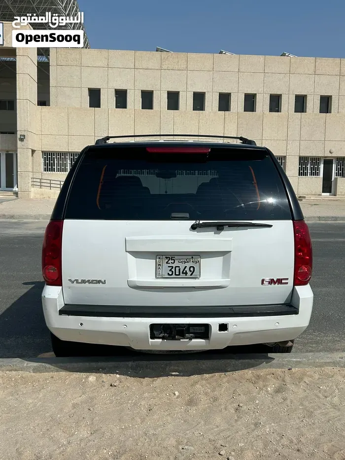 GMC Yukon 2008 photo 3