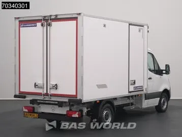Mercedes-Benz Sprinter 2024 photo 2