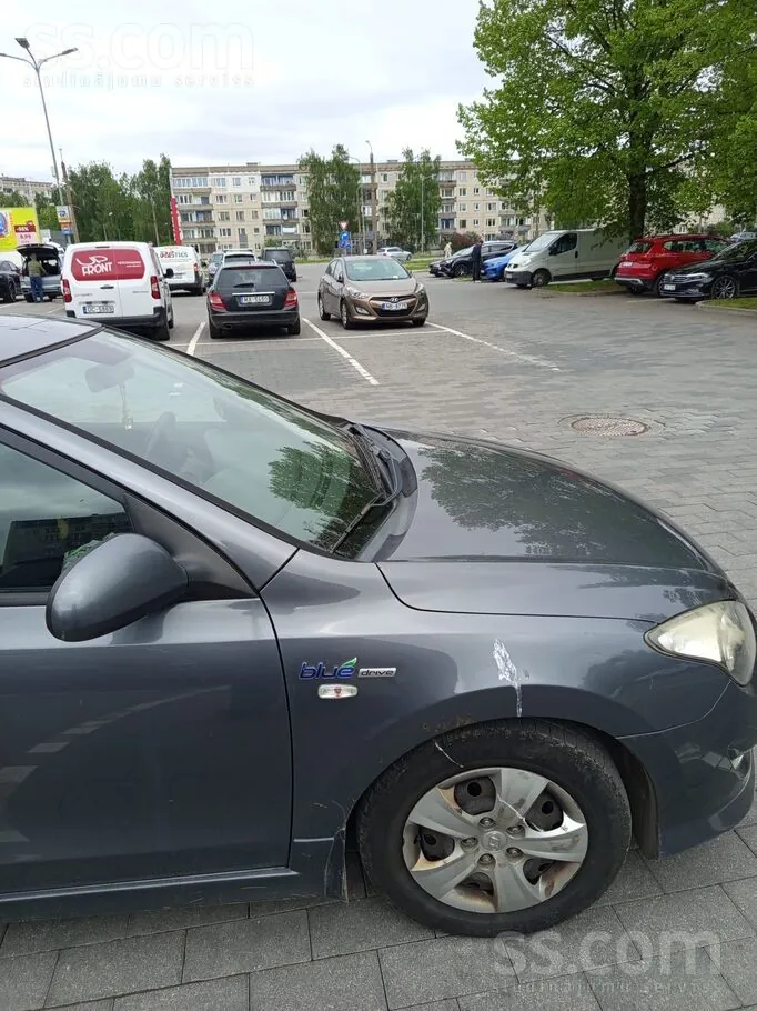 Hyundai I30 2010 photo 3