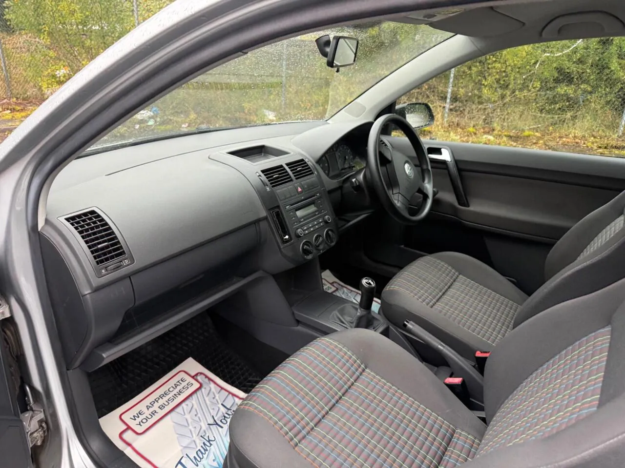 Volkswagen Polo 2008 photo 4