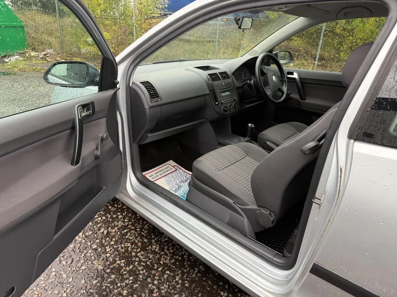 Volkswagen Polo 2008 photo 5