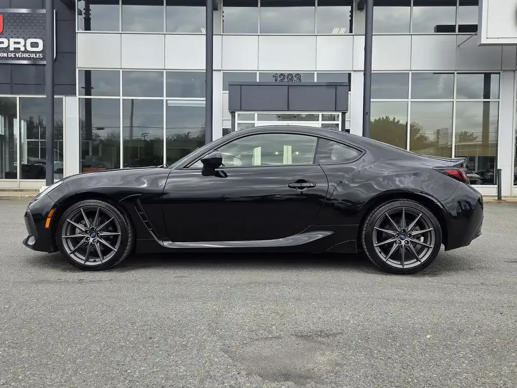 Subaru Brz 2023 photo 2
